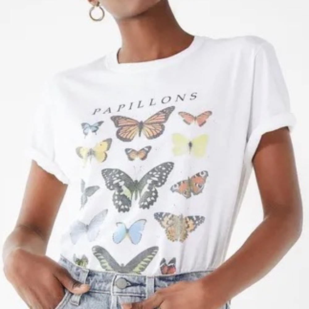 URBAN OUTFITTERS BUTTERFLIES PAPILLONS SHORT SLEEVE TEE SHIRT